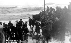 I-did-tell-you-to-look-out-now-your-feet-are-wet-1905.